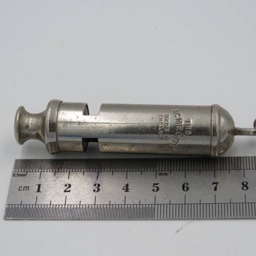 The ACME City whistle with chain