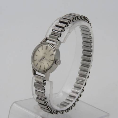 Vintage Omega Geneve manual wind ladies watch - working