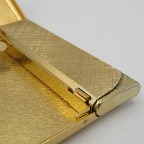 Vintage Arcote International cigarette case with lighter