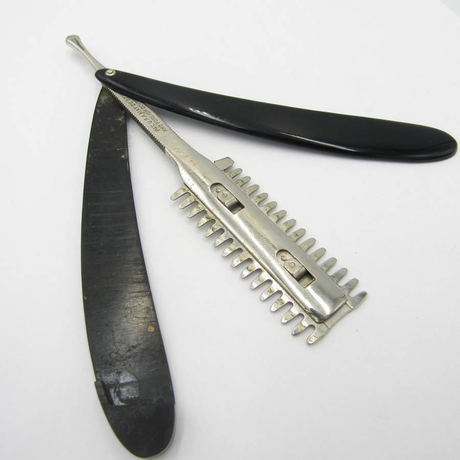 Vintage Durham Duplex cut throat straight razor in case