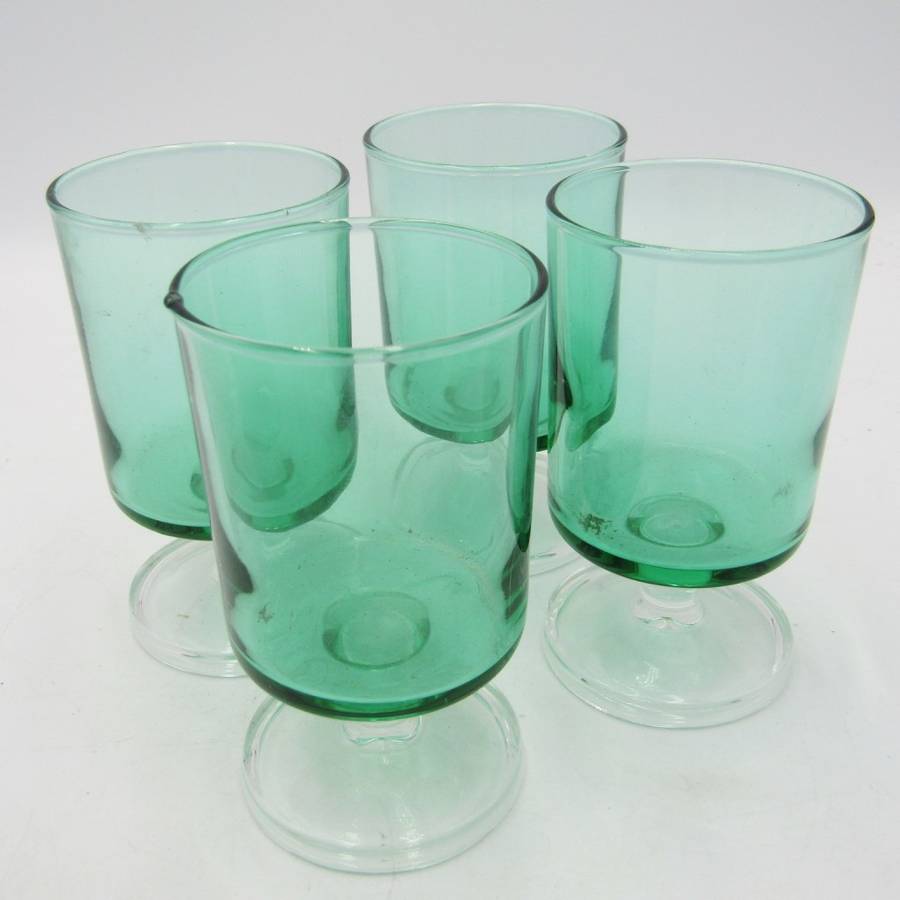 Set of 4 Green coloured glasses