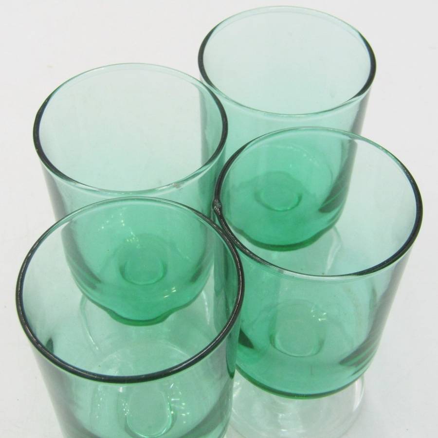 Set of 4 Green coloured glasses