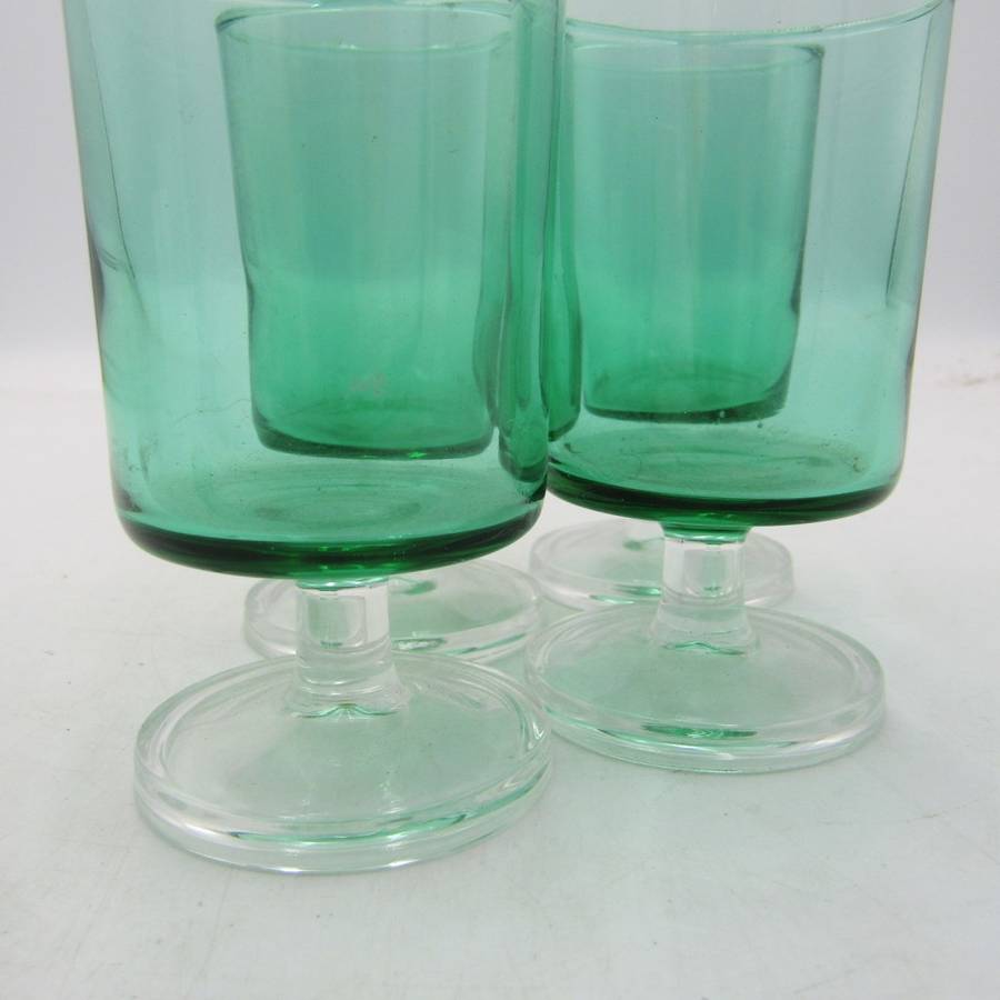 Set of 4 Green coloured glasses
