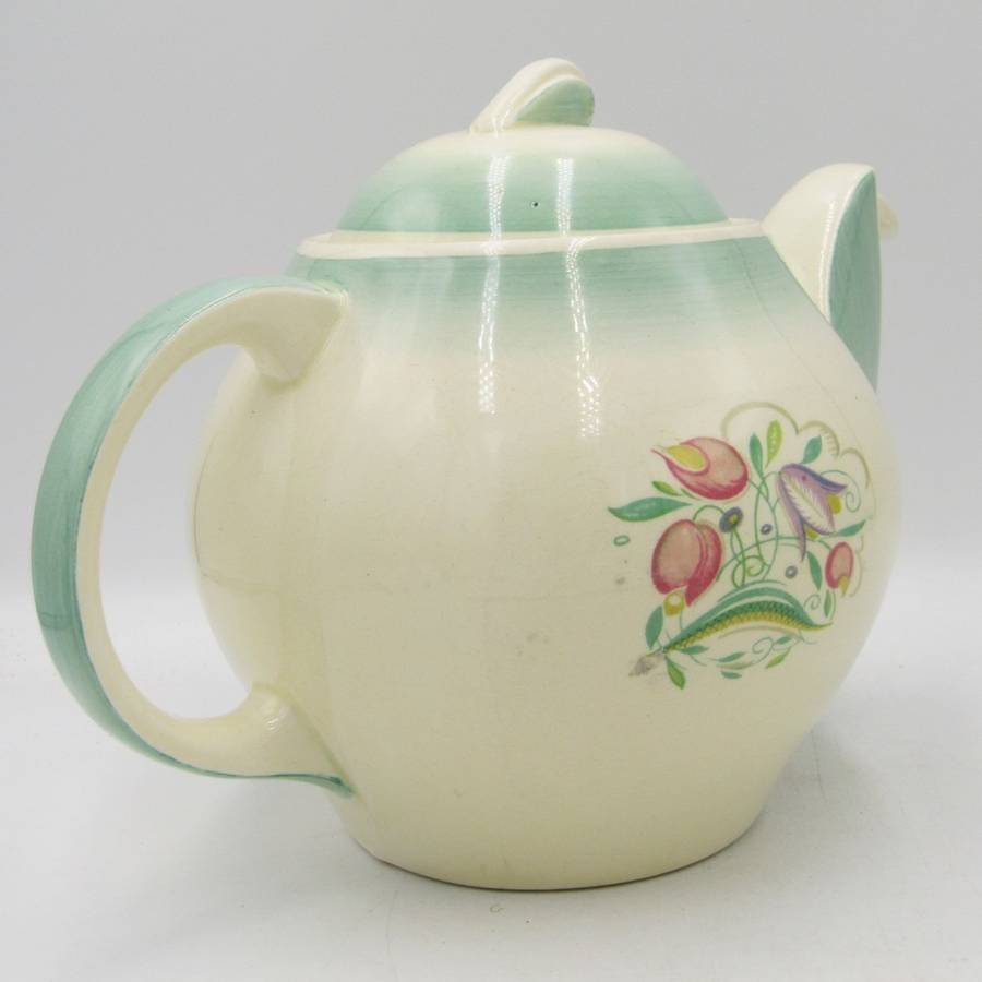 Susie Cooper tea set with teapot, milk jug, sugar bowl and cake plate