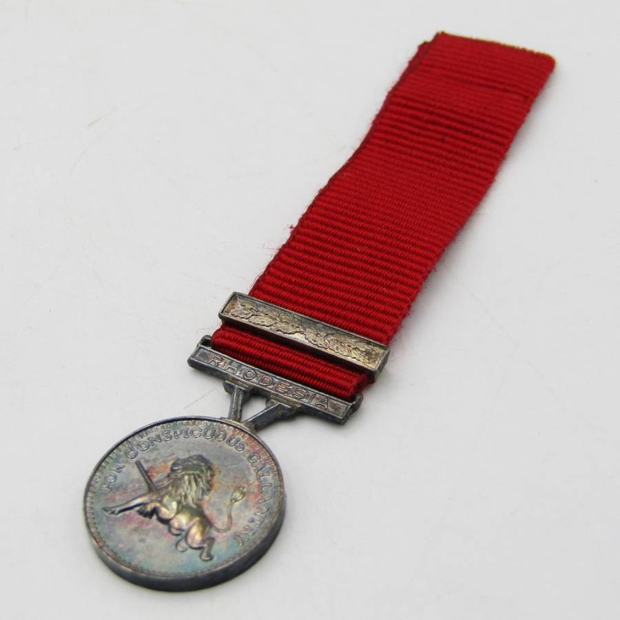 Rhodesia Conspicuous Gallantry decoration miniature medal - Livingston mint issue