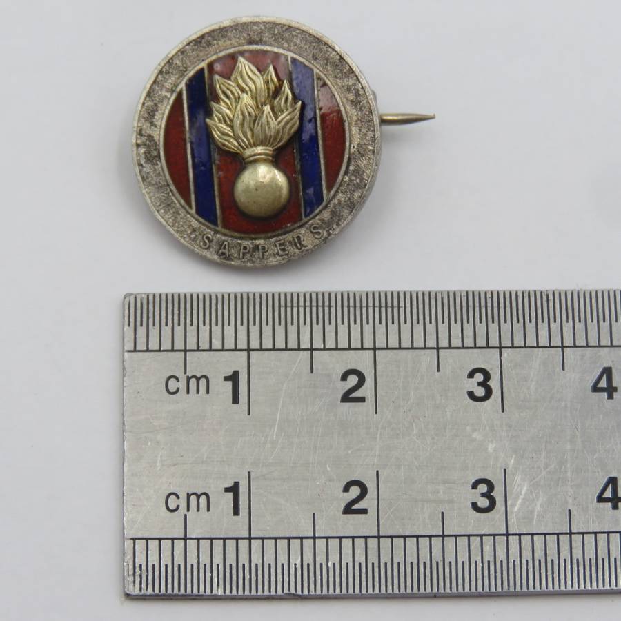SA Engineers Corps ( SAPPERS) sterling silver lapel pin badge #4759