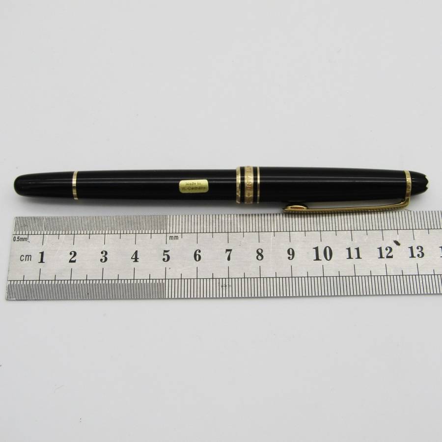 Mont Blanc Meisterstuck roller ball pen in box - serial #KB251343