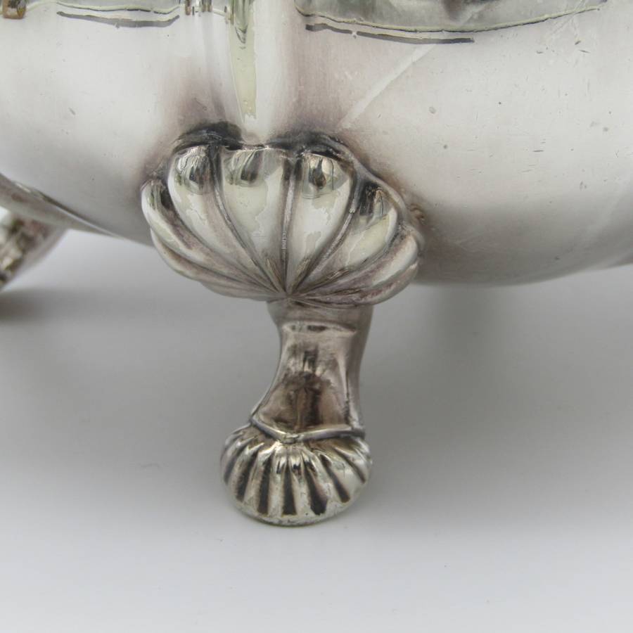 Vintage silverplated teapot - excellent condition