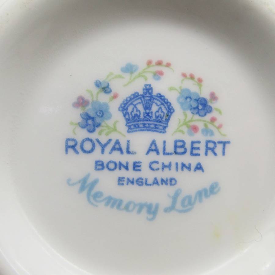 Vintage Royal Albert Memory lane porcelain Trio