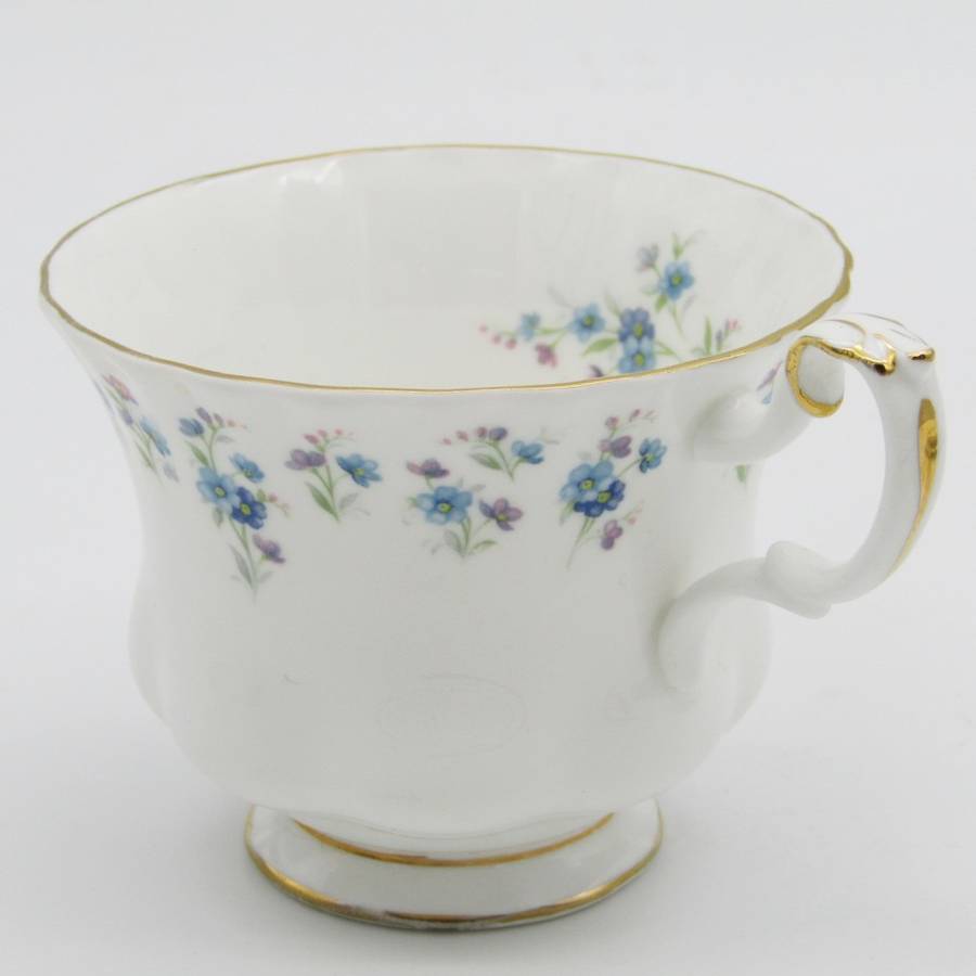 Vintage Royal Albert Memory lane porcelain Trio