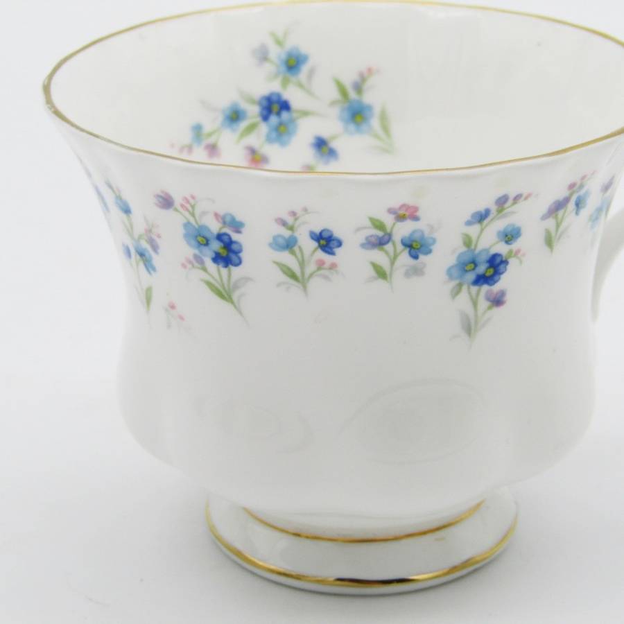 Vintage Royal Albert Memory Lane Porcelain trio