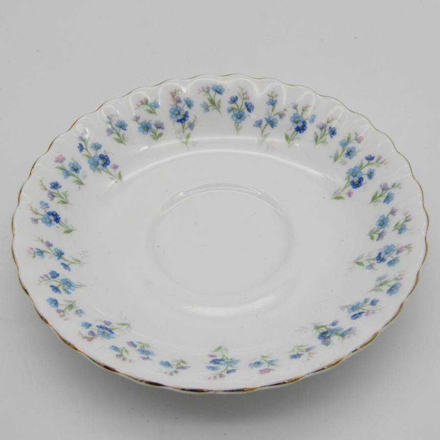 Vintage Royal Albert Memory Lane Porcelain trio