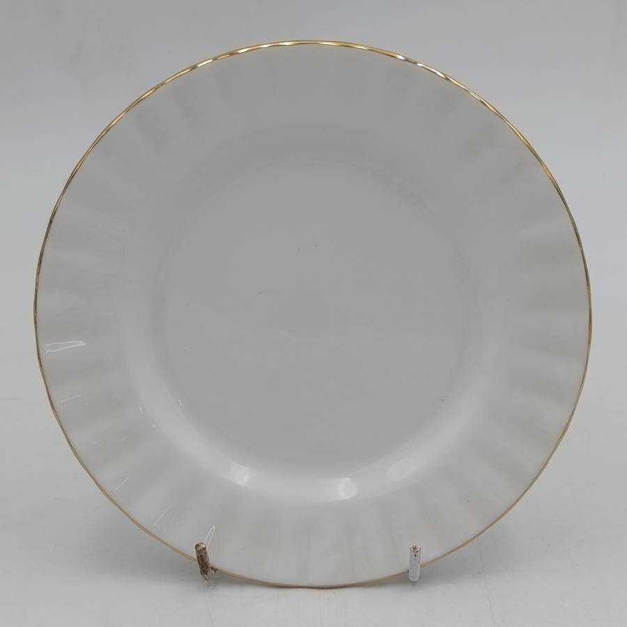 Royal Albert Val d`or porcelain tea set - 6 trios, milk jug and bowl