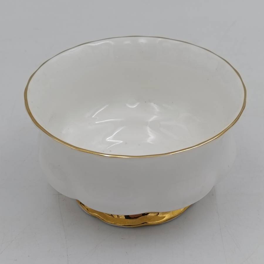 Royal Albert Val d`or porcelain tea set - 6 trios, milk jug and bowl