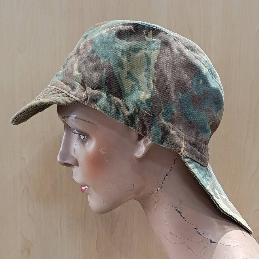 SADF 32 Battalion Swallow tail camo cap - size 60