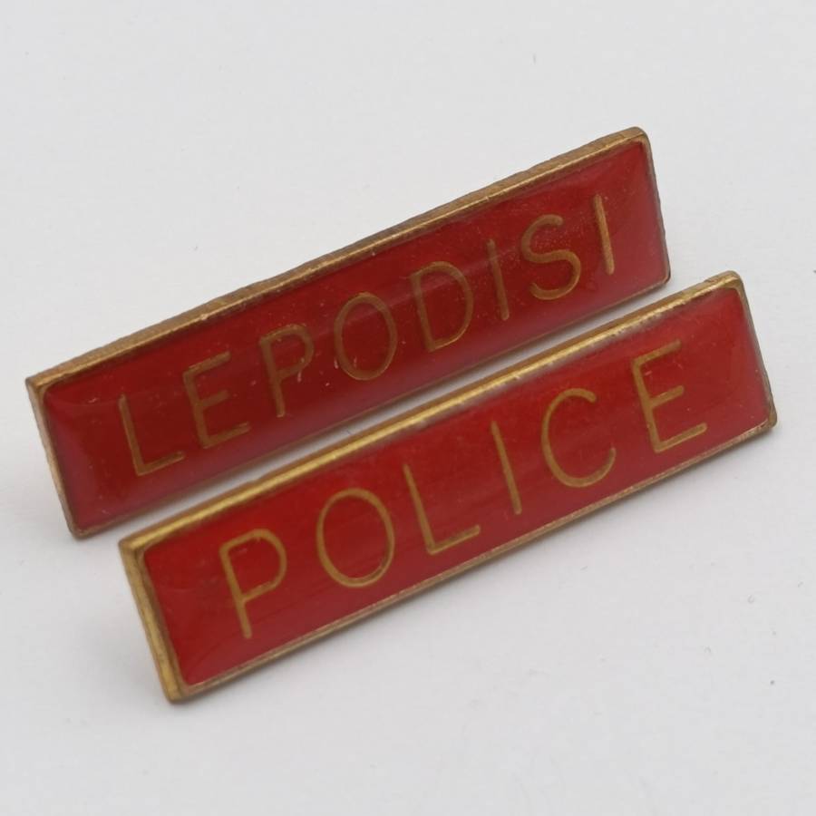 Pair of Bophuthutswana Police breast badges ( one Tswana and one English)