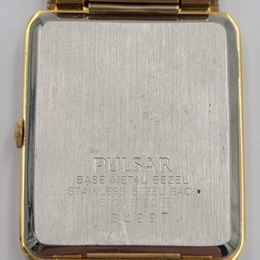 Vintage Pulsar Quartz dress watch - working