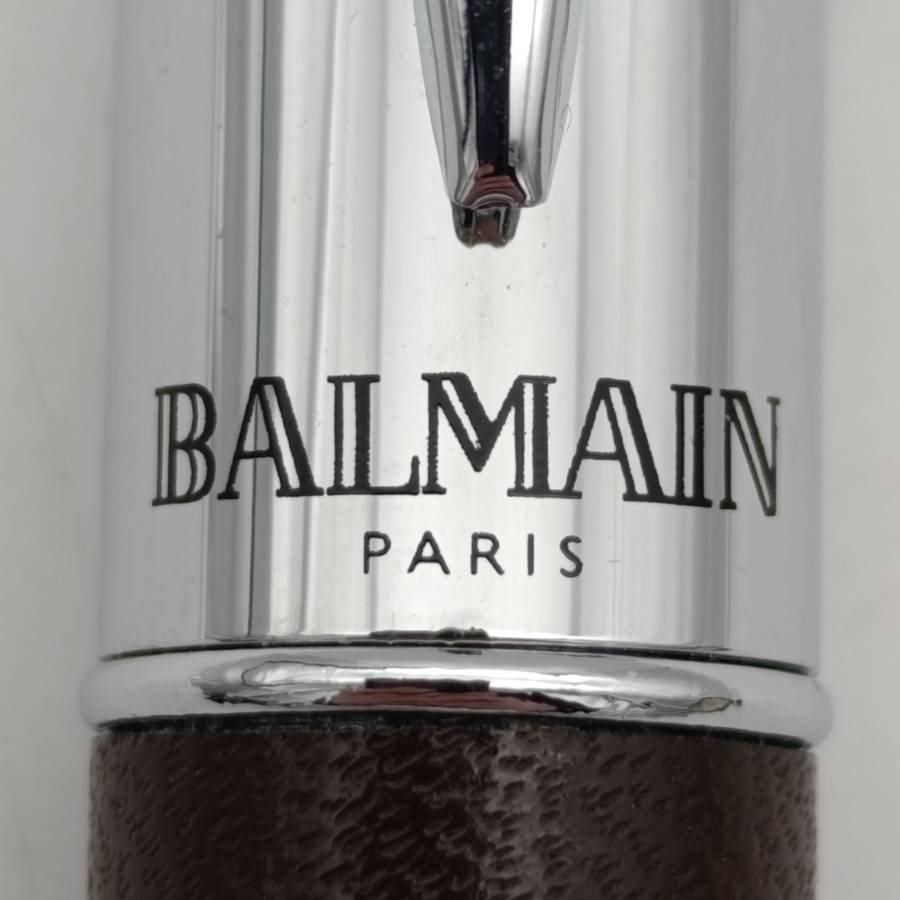Balmain Rollerball and ballpoint pen set in case