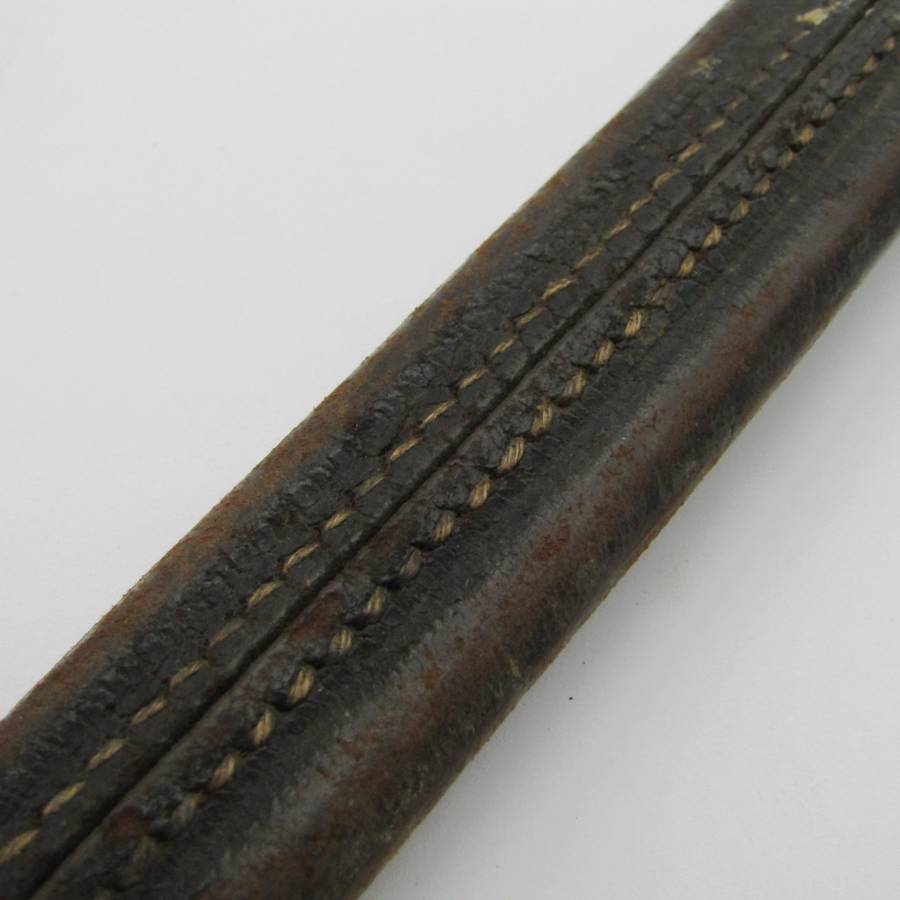 Italian M1891 Mannlicher Carcano rifle bayonet with sheath - Sheath brass is loose