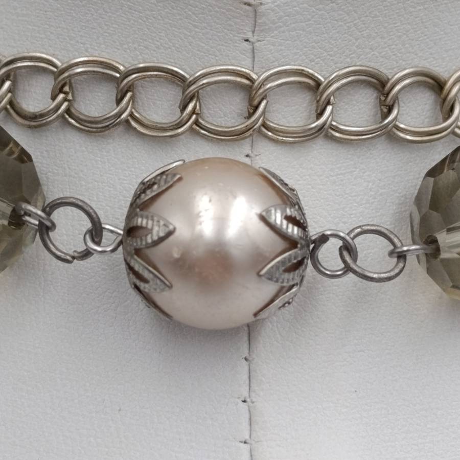 Glass Pearl and crystal necklace - length 82cm