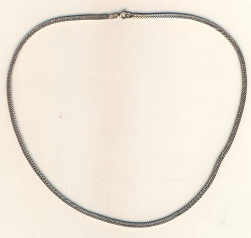 Silver necklace - as per photo - 9 gram - 44cm