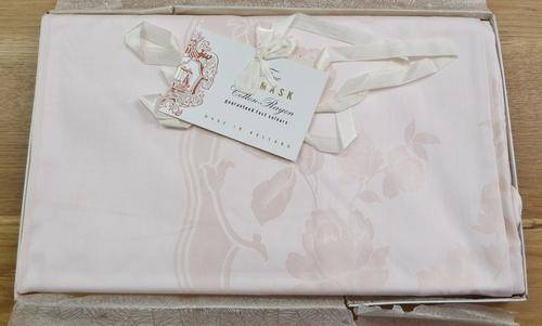 Vintage Fine Damask table cloth in box - as per photo