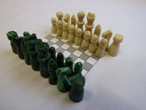 Malachite and white stone set of chess pieces - as per photo
