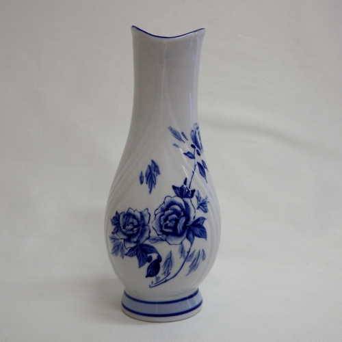 Regent China hand painted Delft blue vase