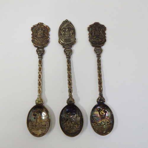 Lot of 3 Vintage van Niekerk 90 souvenir spoons of Cape Town, Paarl and Durban