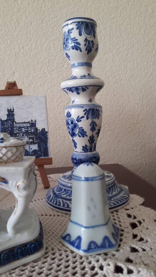 Delft Ornaments - Lot