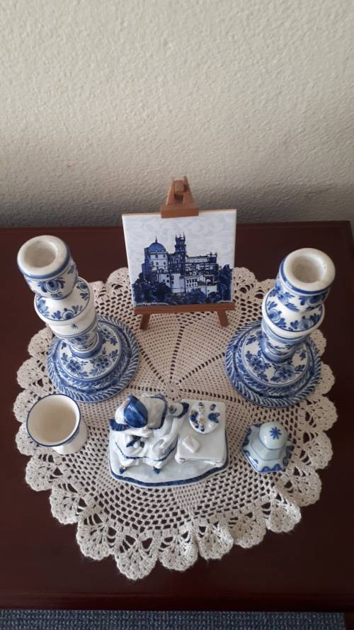 Delft Ornaments - Lot
