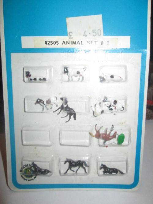 N GAUGE BACHMANN ANIMAL SET.6 HORSES,6 COWS