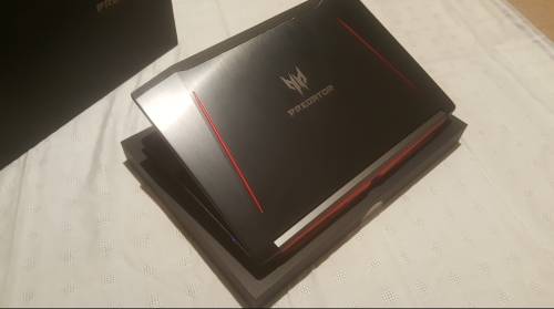 Acer Predator Helios 300 Gaming Laptop
