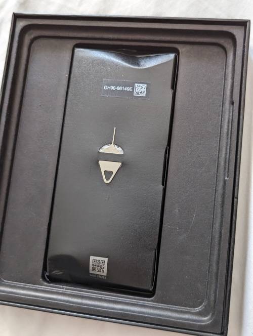 Samsung Z fold 3 256gb 5g With Free Pouch and Spen