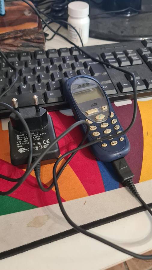 Siemens A40 Cellphone