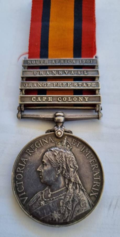QUEENS SOUTH AFRICA MEDAL - COMMANDER IN CHIEFS BODYGUARD