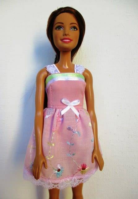 Barbie doll`s summer nightie - pink anglaise