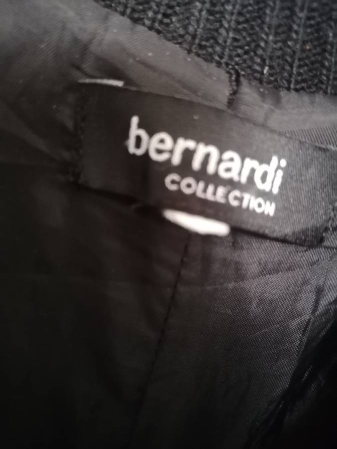 Bernardi Collection!! Long Ladies Coat - Size M