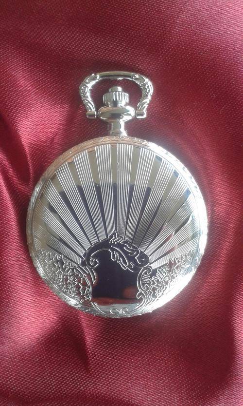 Beautifull Pocket Watch - QUARTZ