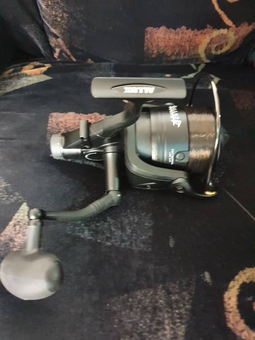 Alumi Black run 8000 Baitrunner reel