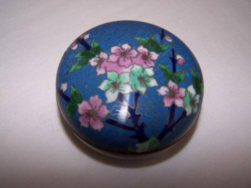 cloisonne lidded bowl ... for your teasures !!!