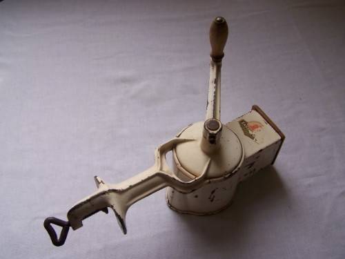 grater ... from germany  ... for your country kitchen!!!