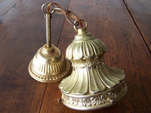 part  ... for a ceiling light !!!