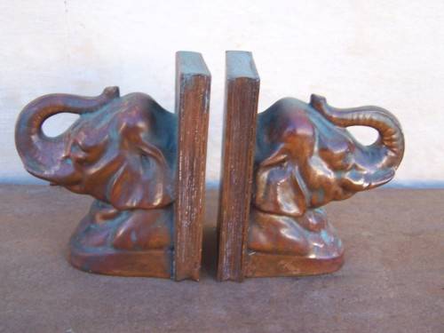 elephants ...  stunning bookends?