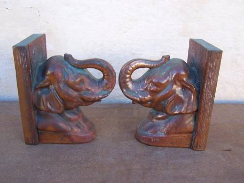 elephants ...  stunning bookends?