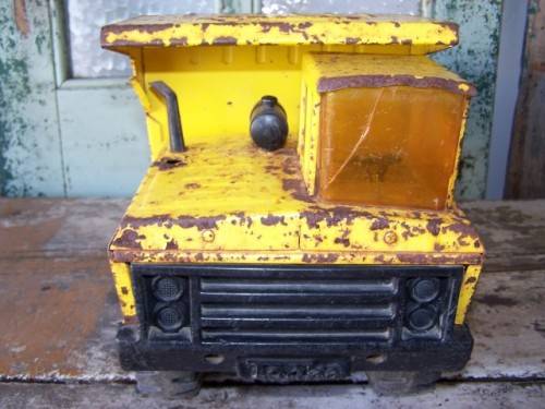 tip truck ... tonka !!!