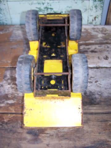 tip truck ... tonka !!!