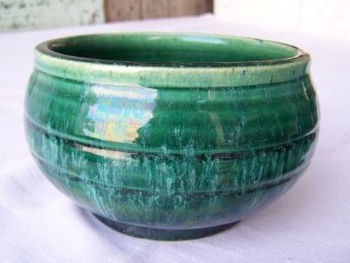 vase ... gorgeous greens !!!