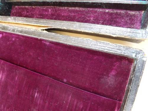 instruments ... belonging to a dentist !!!