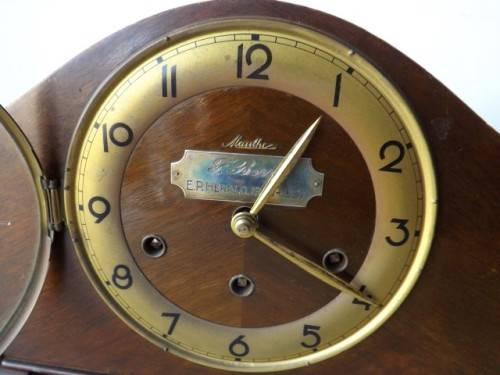 clock  ... manthe !!!